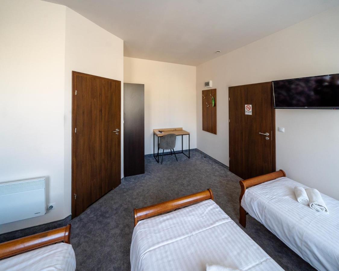 Kelman Inn Global Нова-Суль Экстерьер фото