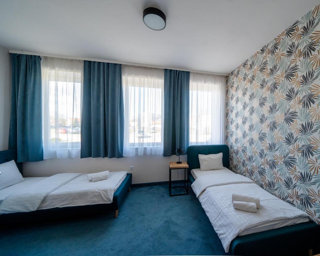 Kelman Inn Global Нова-Суль Экстерьер фото