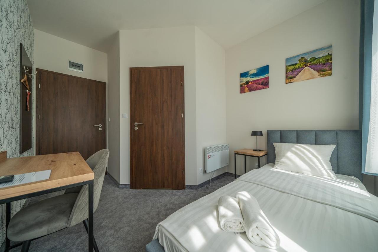 Kelman Inn Global Нова-Суль Экстерьер фото